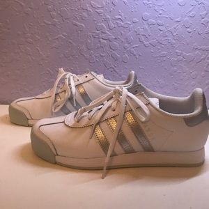 BRAND NEW ADIDAS ORIGINALS SOMOA SNEAKERS